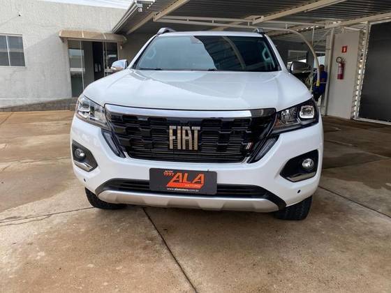 FIAT TITANO 2.2 TURBO DIESEL RANCH 4X4 AT6 FIAT TITANO 2.2 TURBO DIESEL RANCH 4X4 AT6